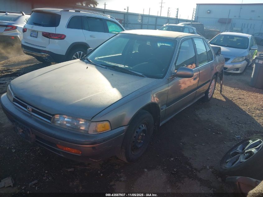 1HGCB7658NA187994 1992 HONDA ACCORD photo no. 2