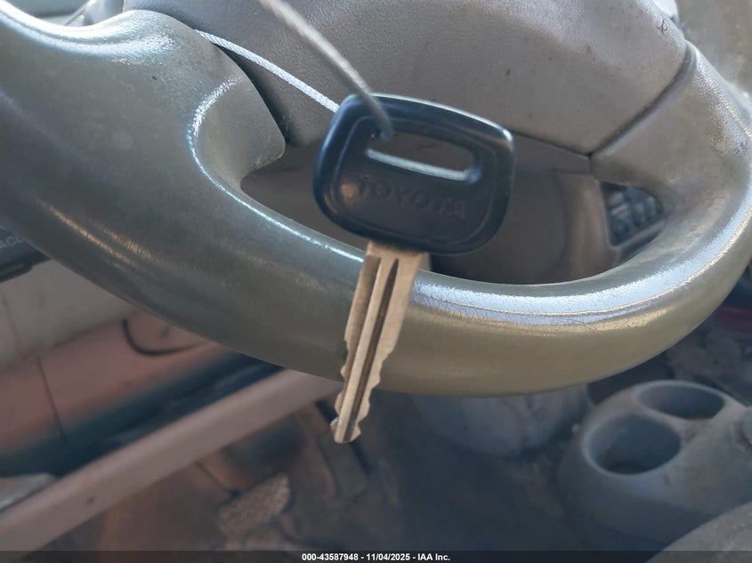 2001 Toyota Echo VIN: JTDBT123910168962 Lot: 43587948