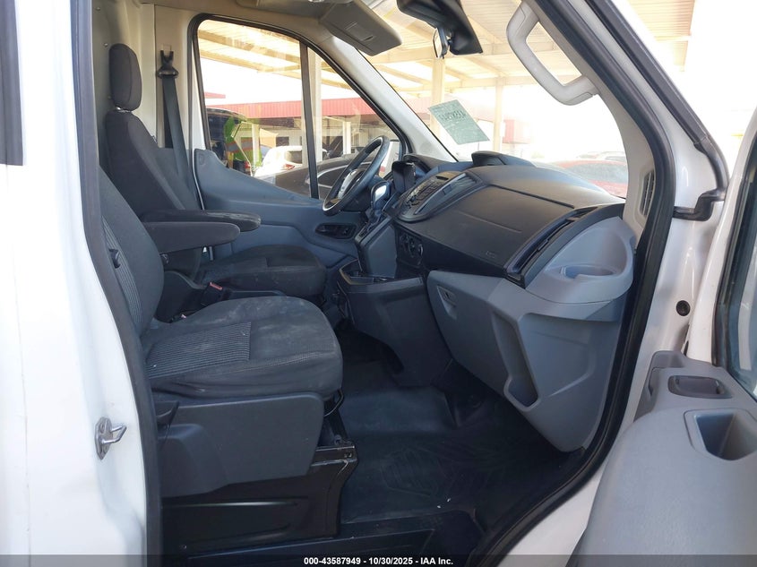2018 Ford Transit-350 Cutaway VIN: 1FDBW5PM0JKB21044 Lot: 43587949