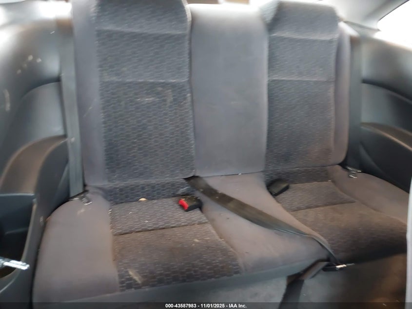 1HGEJ6120XL040143 1999 HONDA CIVIC photo no. 8