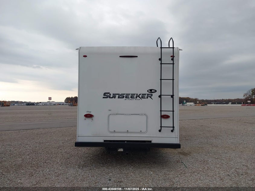 2019 Ford E-450 Cutaway VIN: 1FDXE4FS2KDC49181 Lot: 43588105