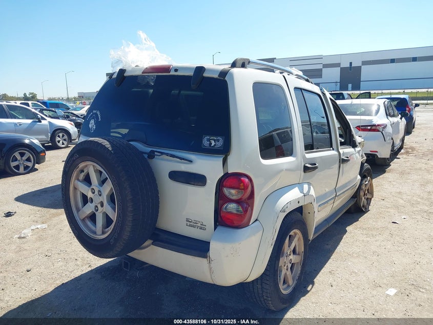 1J4GL58K15W516021 2005 JEEP LIBERTY (NORTH AMERICA) photo no. 4