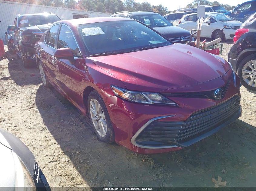 2022 TOYOTA CAMRY LE - 4T1C11AK5NU038626