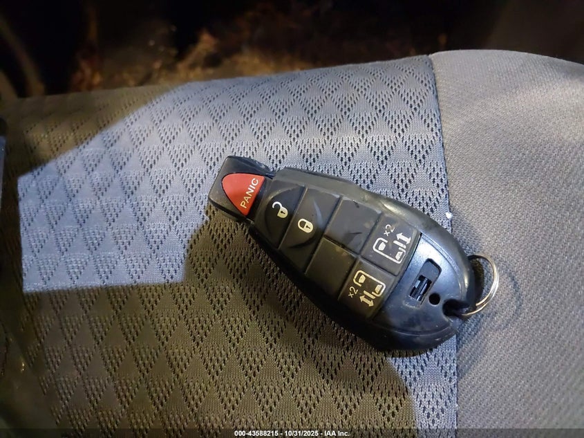 2010 Dodge Grand Caravan Sxt VIN: 2D4RN5D13AR201510 Lot: 43588215