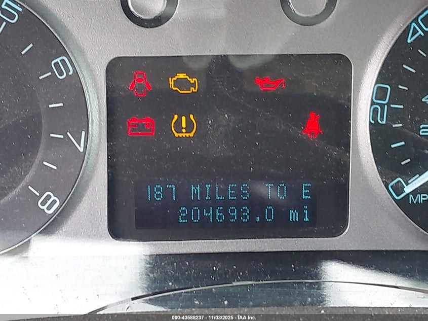 2010 Mercury Mariner VIN: 4M2CN9B75AKJ15819 Lot: 43588237