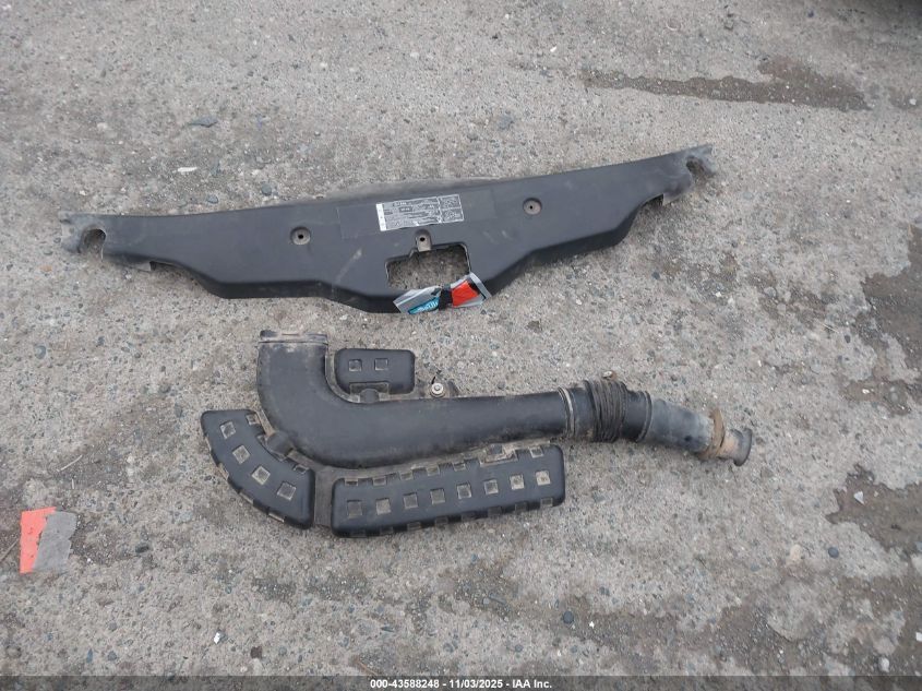 2005 Ford F-150 Xl/Xlt VIN: 1FTVF12525NA04094 Lot: 43588248