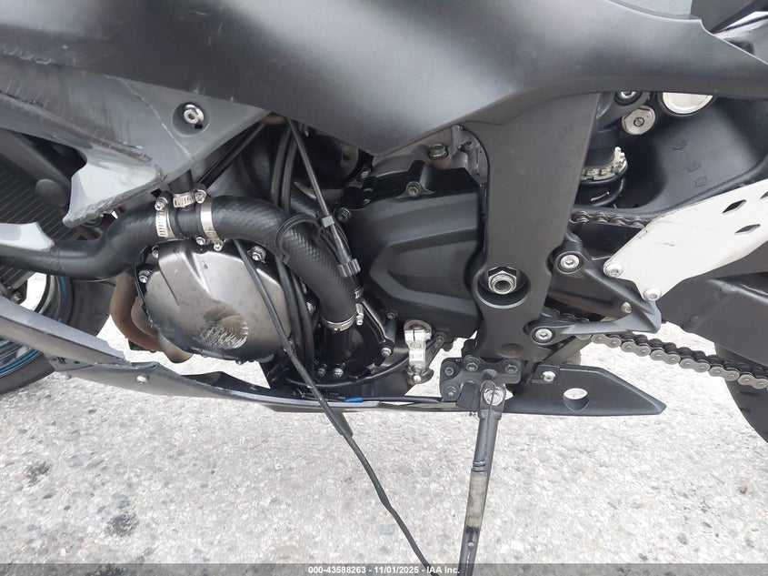 2019 Kawasaki Zx636 K VIN: JKBZXJH1XKA000905 Lot: 43588263