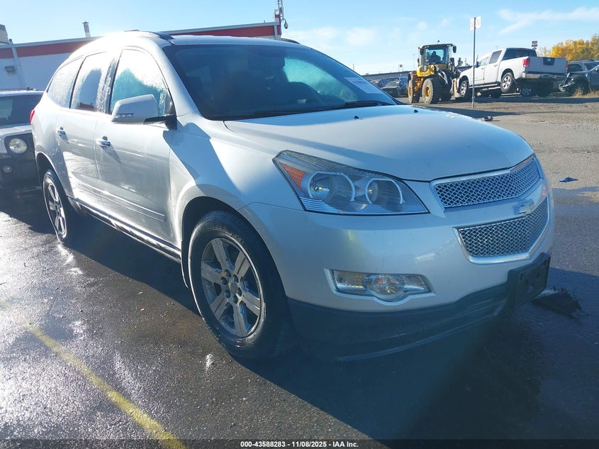 CHEVROLET TRAVERSE 2LT
