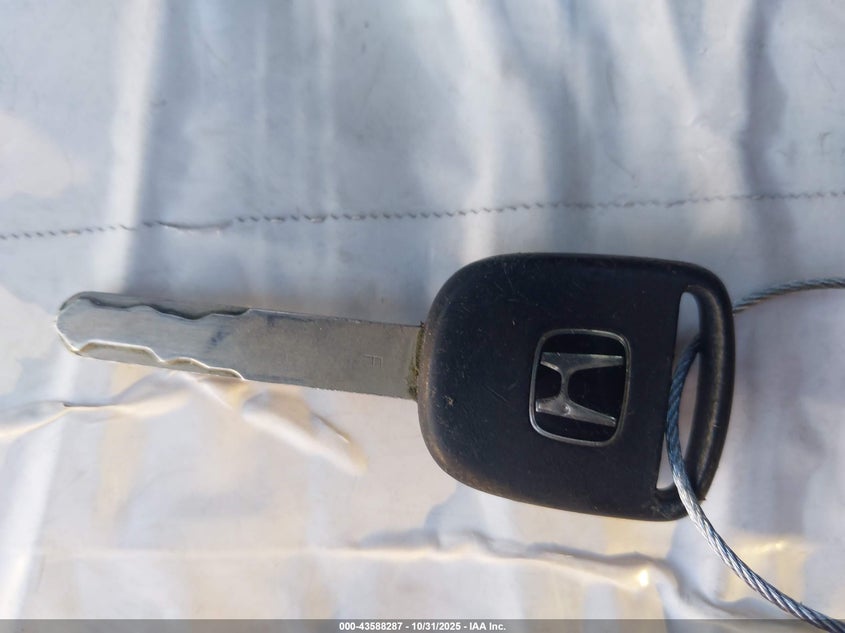 2004 Honda Cr-V Ex VIN: JHLRD78884C023290 Lot: 43588287