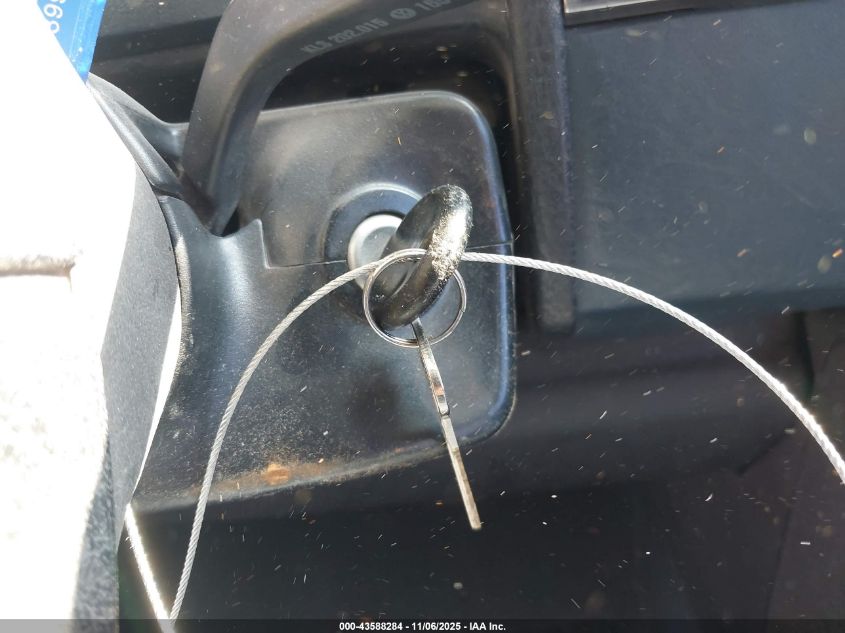 1990 Volkswagen Golf Gl VIN: 3VWFA21G2LM022207 Lot: 43588284