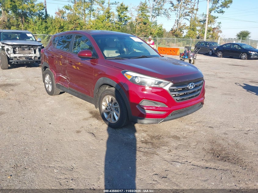 HYUNDAI TUCSON SE