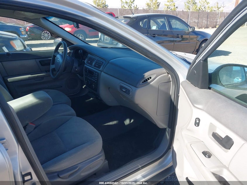 1FAFP53U64A102264 2004 FORD TAURUS photo no. 5