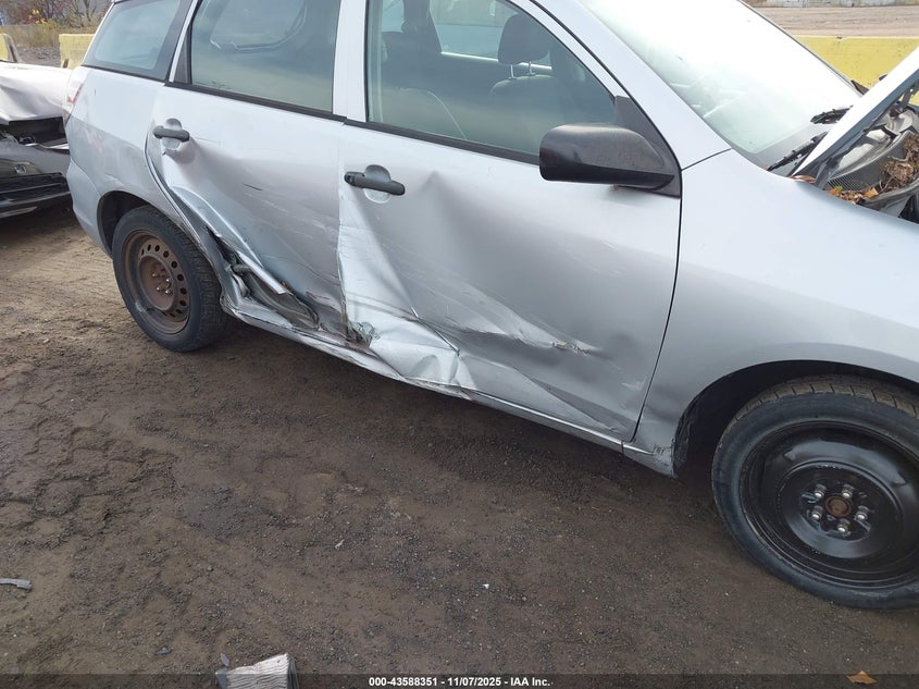 2005 Toyota Matrix VIN: 2T1KR32E15C429685 Lot: 43588351