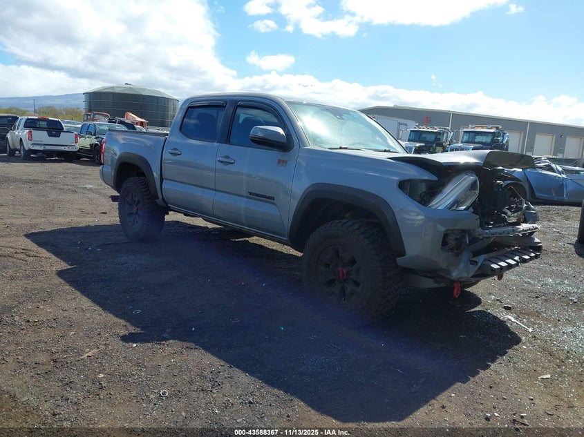 TOYOTA TACOMA SR5