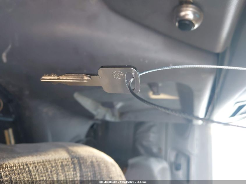 2001 Ford E-350 Super Duty Commercial/Recreational VIN: 1FTSS34L61HA54298 Lot: 43588507