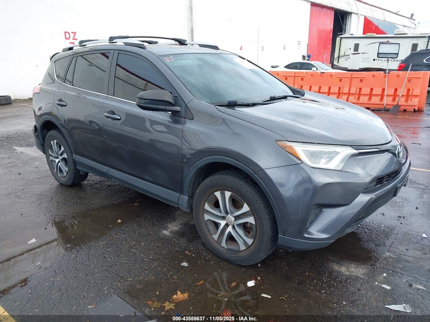 TOYOTA RAV4 LE