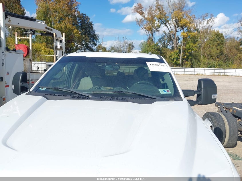 2022 Ford F-550 Chassis Xl VIN: 1FD0W5HT7NEF66088 Lot: 43588705