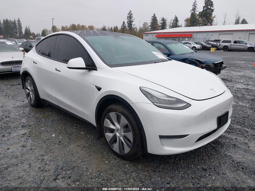 TESLA MODEL Y LONG RANGE DUAL MOTOR ALL-WHEEL DRIVE
