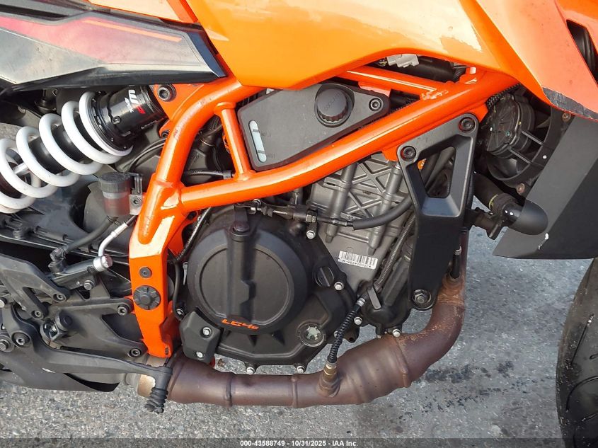 2024 Ktm 390 Duke VIN: MD2JPJ402RN261883 Lot: 43588749