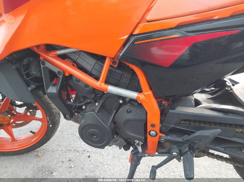 2024 Ktm 390 Duke VIN: MD2JPJ402RN261883 Lot: 43588749