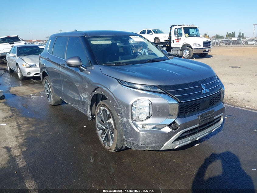 MITSUBISHI OUTLANDER BLACK EDITION S-AWC/SE 2.5 S-AWC/SE LAUNCH EDITION S-AWC
