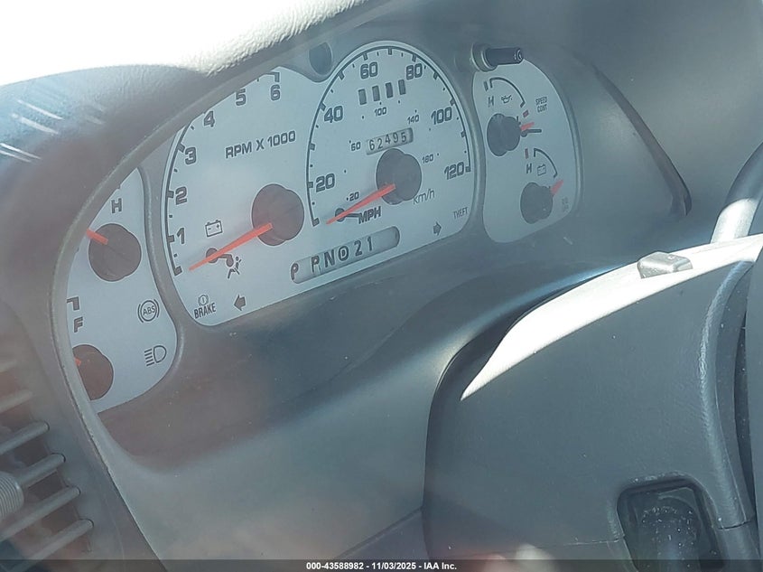 2001 Ford Explorer Sport Trac VIN: 1FMZU67E41UC29500 Lot: 43588982