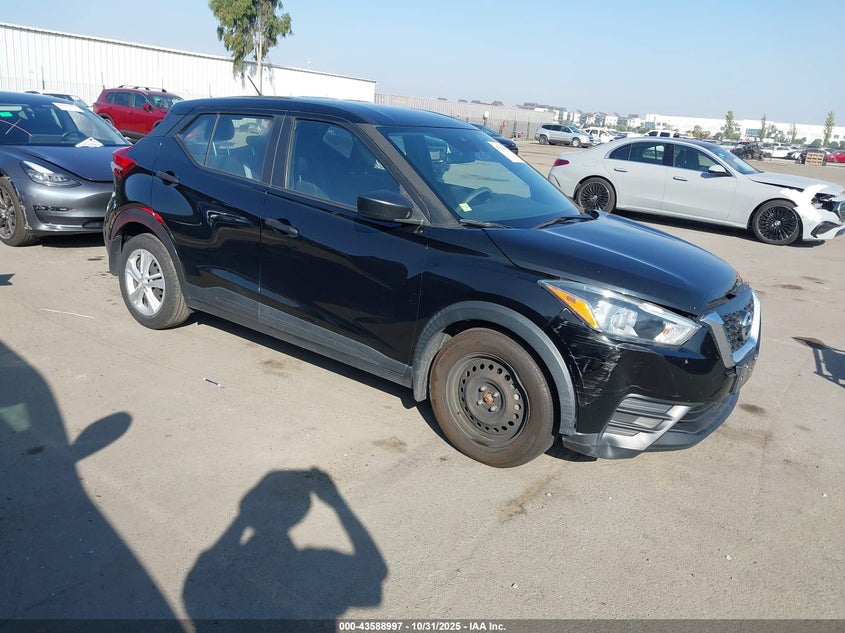 NISSAN KICKS S XTRONIC CVT