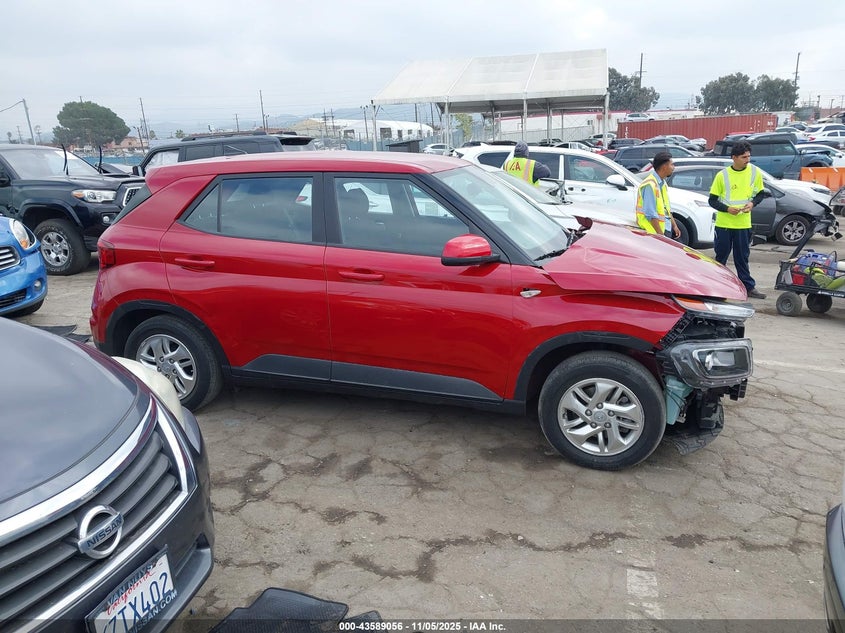 2022 HYUNDAI VENUE SE KMHRB8A34NU154408