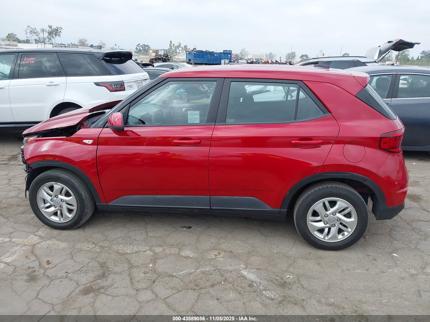 2022 HYUNDAI VENUE SE KMHRB8A34NU154408