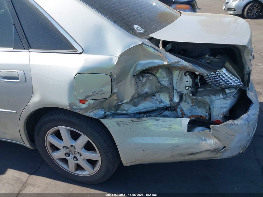 2000 Toyota Avalon Xls VIN: 4T1BF28B0YU074298 Lot: 43589054