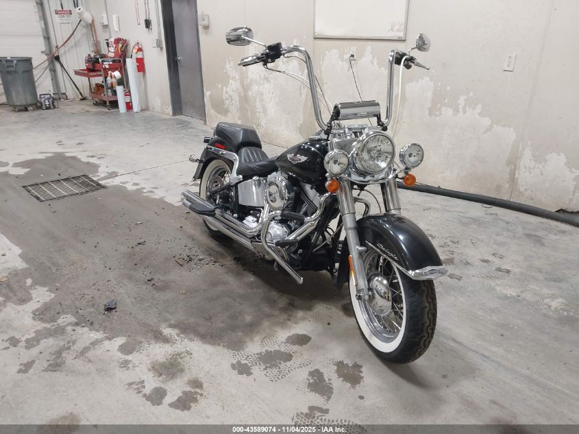 2010 Harley-Davidson Flstn