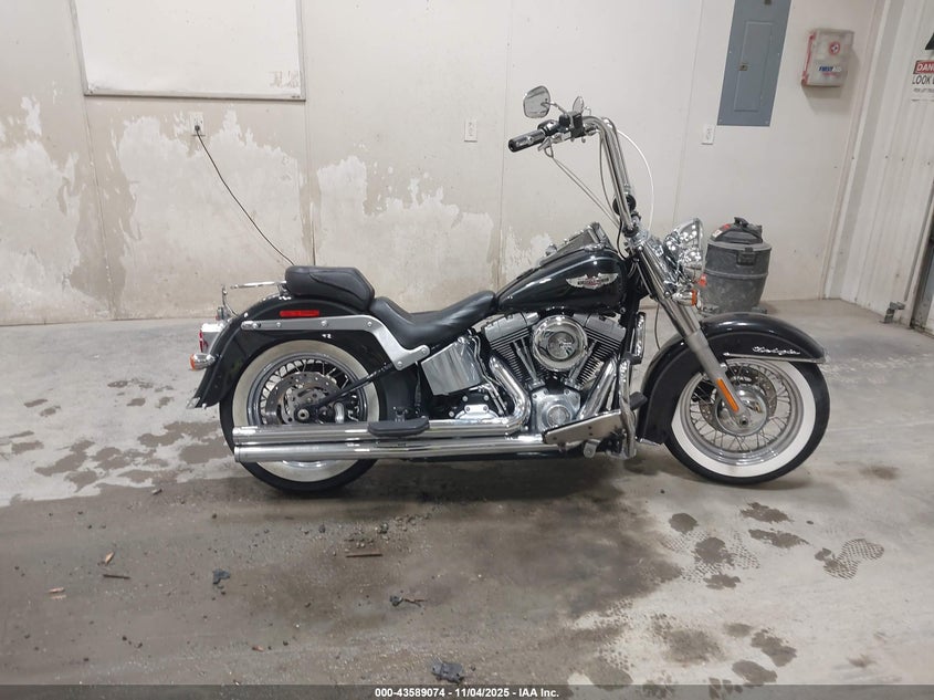 2010 Harley-Davidson Flstn VIN: 1HD1JD516AB044986 Lot: 43589074