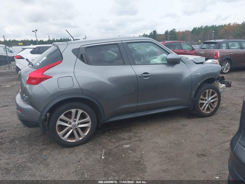 2014 NISSAN JUKE SV JN8AF5MV6ET48077