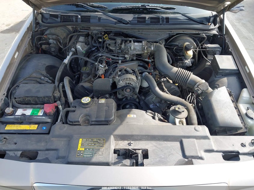 2004 Mercury Grand Marquis Gs VIN: 2MEFM74W94X623578 Lot: 43589212