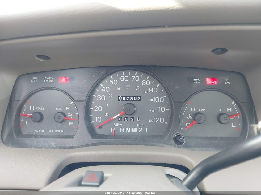 2004 Mercury Grand Marquis Gs VIN: 2MEFM74W94X623578 Lot: 43589212