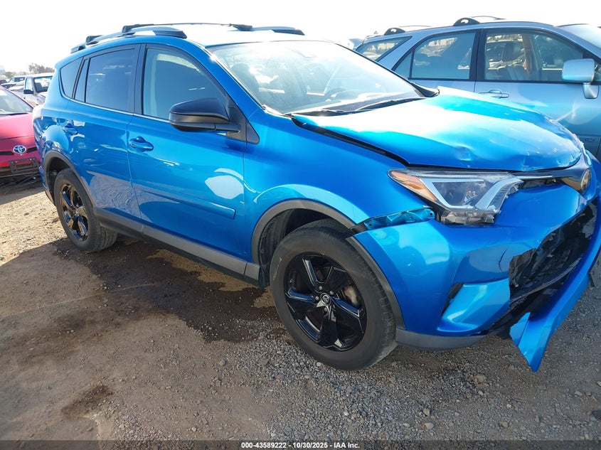 TOYOTA RAV4 LE