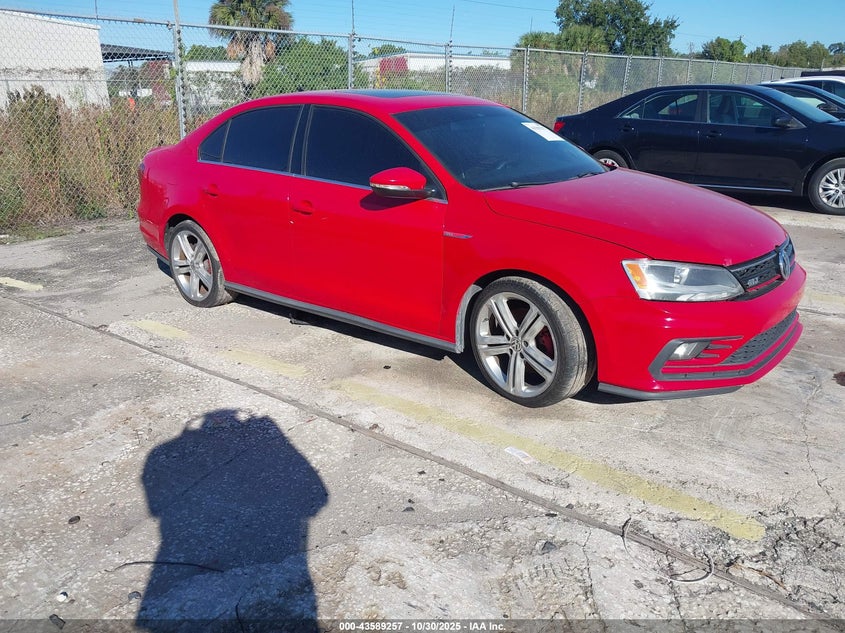 VOLKSWAGEN JETTA 2.0T GLI SE
