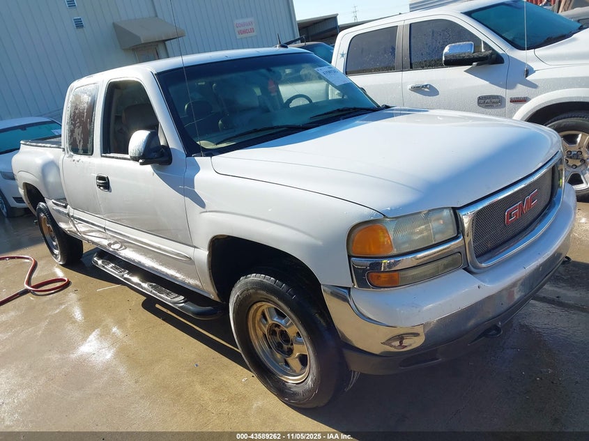 2002 GMC Sierra 1500 Sle white truck gasoline 1GTEK19T92Z323948 photo #1