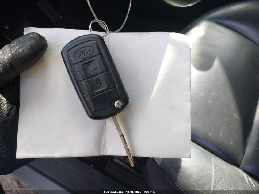 2008 Land Rover Range Rover Sport Hse VIN: SALSK25418A151731 Lot: 43589366