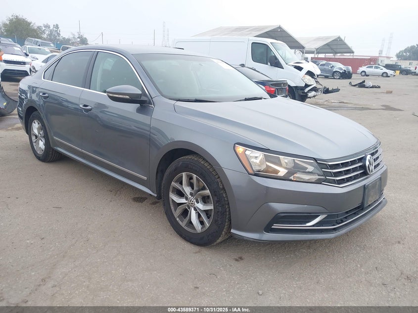 VOLKSWAGEN PASSAT 1.8T S