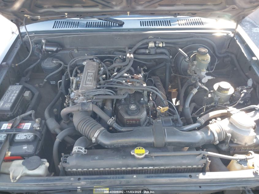 1994 Toyota Pickup 1/2 Ton Short Whlbse Dx VIN: 4TARN81P4RZ294526 Lot: 43589392