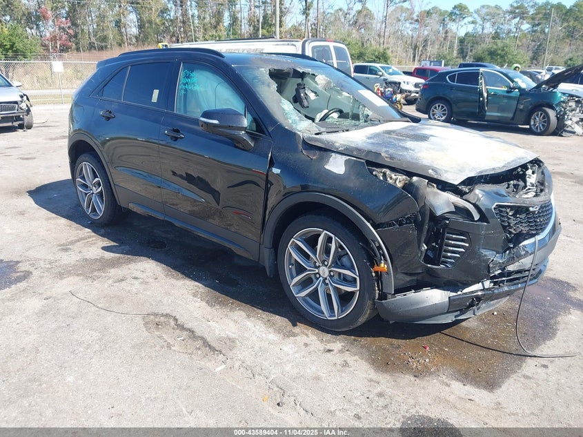 CADILLAC XT4 FWD SPORT