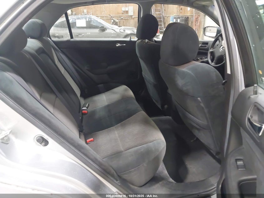 1HGCM56393A017945 2003 HONDA ACCORD photo no. 8