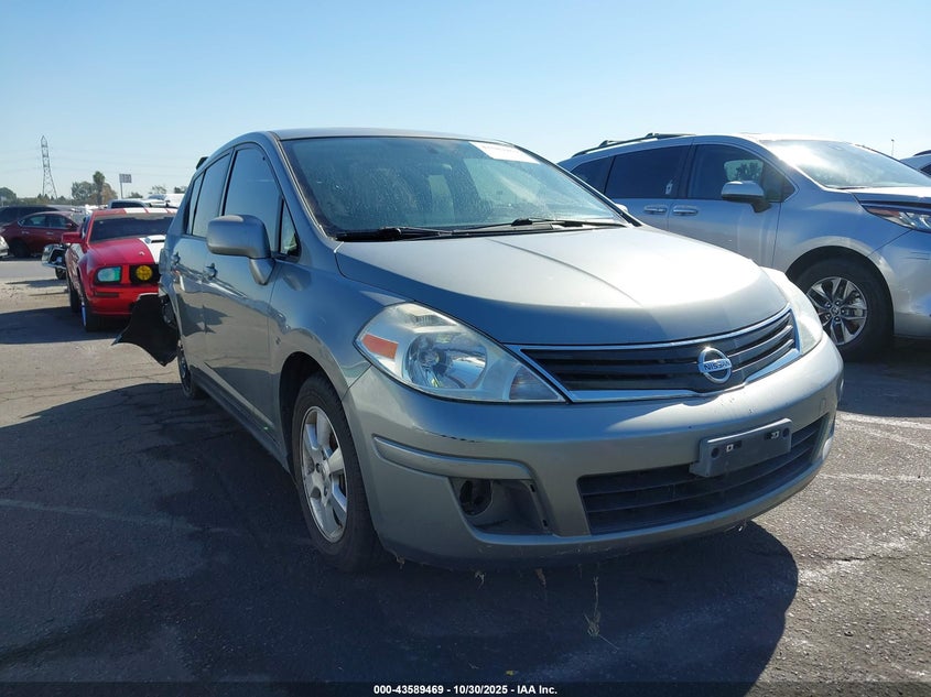 NISSAN VERSA 1.8 S