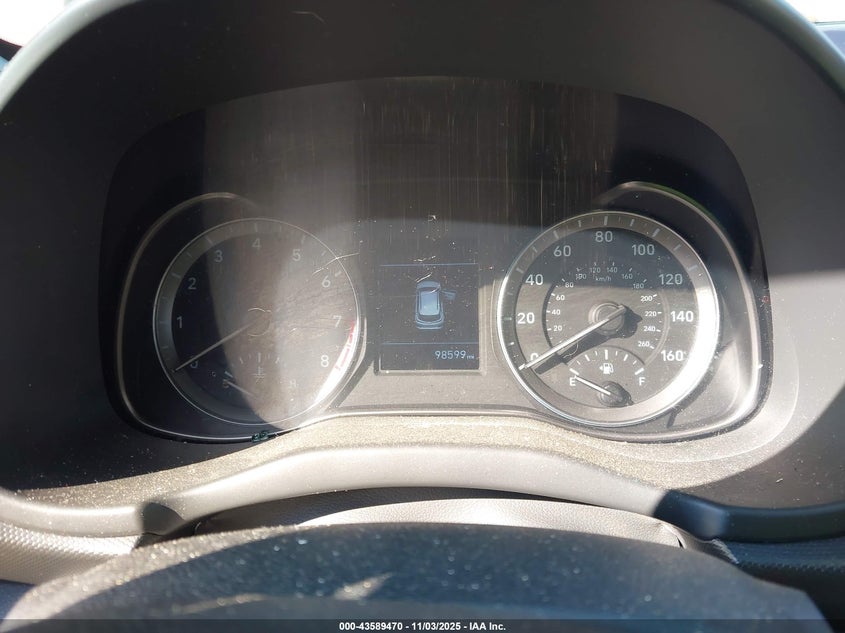 2018 HYUNDAI KONA SEL KM8K22AA7JU120020