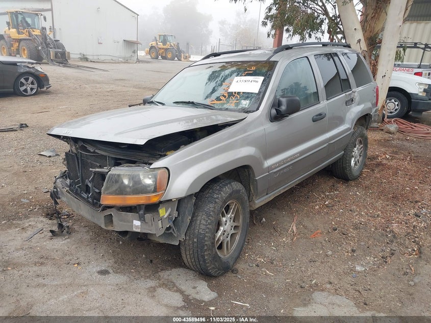 1J8GX48S42C147018 2002 JEEP GRAND CHEROKEE photo no. 2