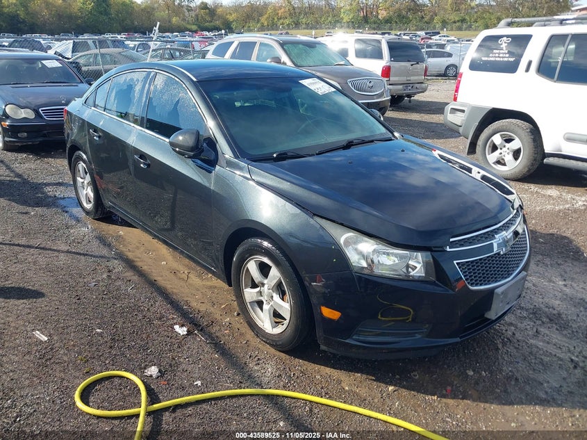 CHEVROLET CRUZE 1LT AUTO