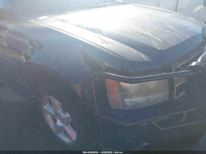 2008 Chevrolet Suburban 1500 Lt VIN: 1GNFC160X8J232665 Lot: 43589538