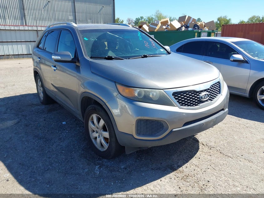 KIA SORENTO LX V6