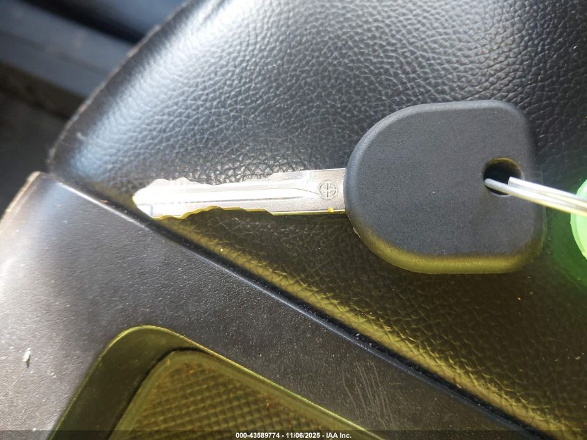 2008 GMC Yukon Hybrid VIN: 1GKFC13548R205654 Lot: 43589774